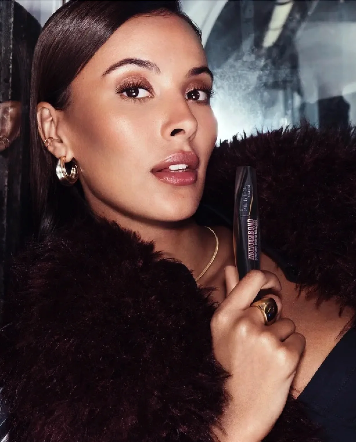 Wonder Bond mascara Rimmel packaging by Highlight London